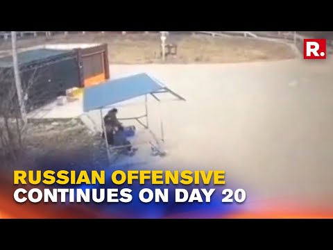 ASSISTA: Bombardeio atinge um ponto de ônibus em Velyka Dymerka enquanto a Rússia continua atacando cidades ucranianas