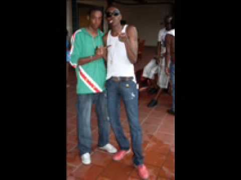 Miss Alida - Fenomeen ft. Iwi