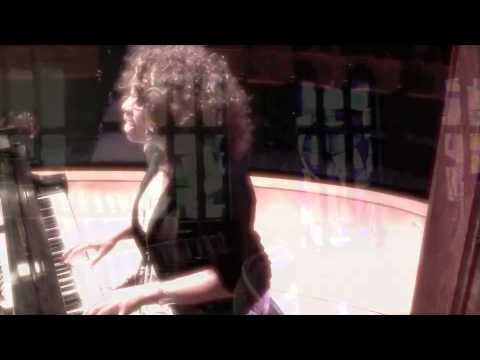 Rochelle "Coco Soul" Walker - "I See Her" (Brothers Lazaroff Cover)