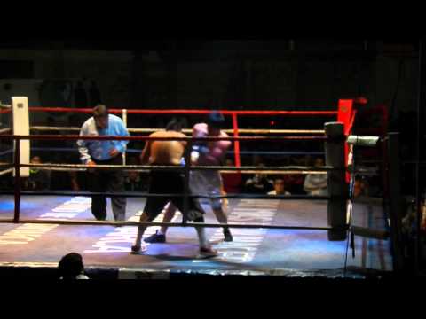 Carlos Chumbita vs. Javier Mendoza, Round 2