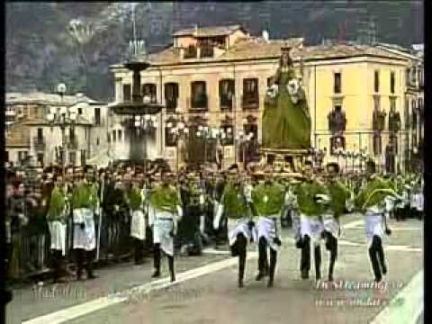 ONDA TG 2.04.2013 - MADONNA CHE SCAPPA IN PIAZZA