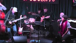 Marshall Crenshaw Salutes The Gibson Les Paul Selected Moments