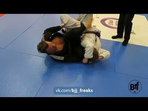 Илья Антоненко vs Михаил Шишук uaejjf Moscow international PRO 2017 / Day GI