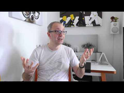 #QOTD - Nikon D3300 D5300 or Canon 600D 700D for YouTube ? #Nikon #Canon