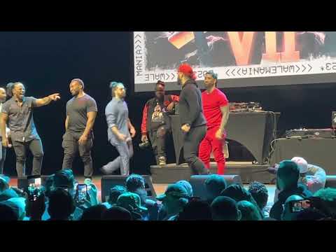 WaleMania VII New Day and Usos