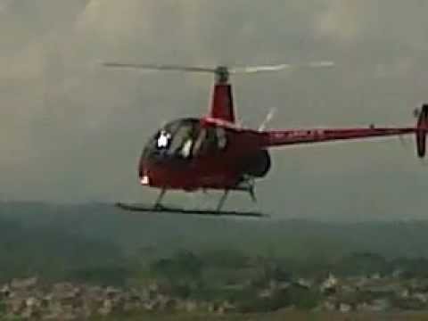 Aterrizaje Aeropuerto Matecaña Pereira Helicóptero R22 Escuela de Aviación del Pacífico Ltda