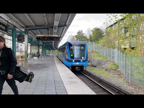 Svenska Tåg del 34 | Swedish Trains Part 34 – Tunnelbanetrafik vid Kärrtorp 🚇 (maj, 2025)