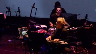 John Cale :&quot;EMILY&quot; live@Paris ,  25 septembre 2019 (Encore).