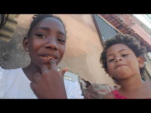 Estamos  esperando o face e o zap