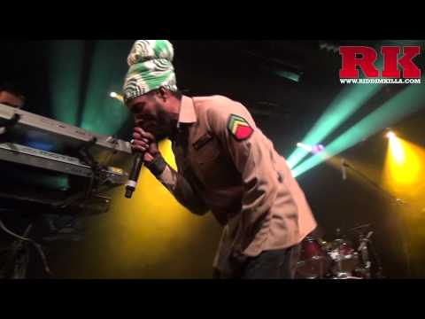 Jah Mason backed by Dub Akom - Live in Beauvais 2014 (L'ouvre-Boite)