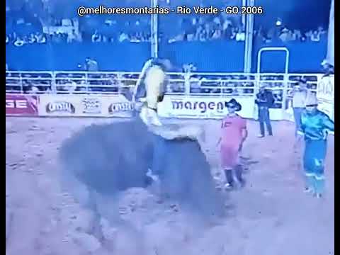 🇧🇷 Luciano Linares x Rei do Crime - Rodeio de Rio Verde 2006 #rodeio #rodeo
