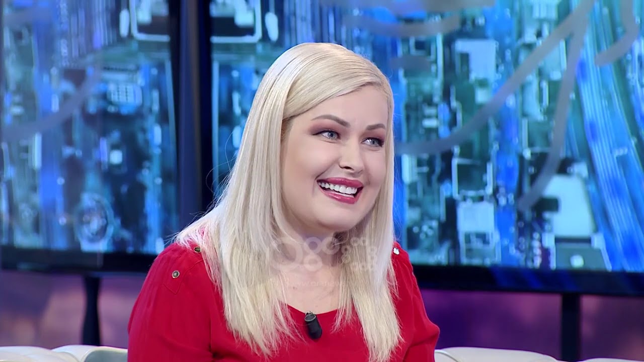 Ditë e Re - Enkeleida Zeko merr pjesë në programin “Fuqizimi i Grave nëpërmjet Gazetarisë Sportive”