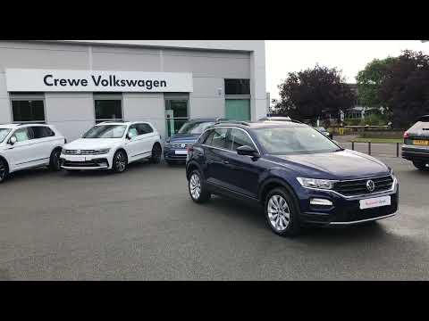 Approved Used Volkswagen T-Roc SE 1.5TSI 150PS in Atlantic Blue - MC18NRY