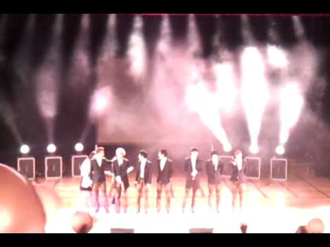 ze:a showcase in AbuDhabi UAE 20120421