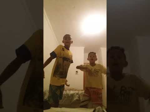 Bailão dj Tadeu mc gw e mc leleto