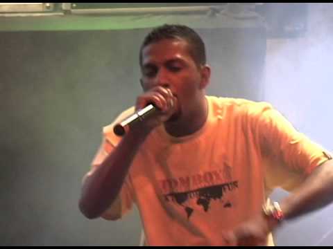 Mc MASCOTE ao Vivo - EU AMO BAILE FUNK