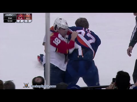 Reilly Smith vs Anders Lee