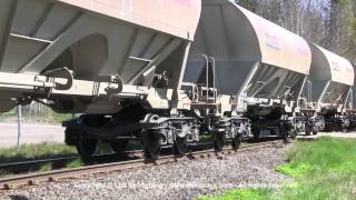 preview picture of video 'Green Cargo Td diesel engines with 22 cars ore train in Hargshamn, Sweden'
