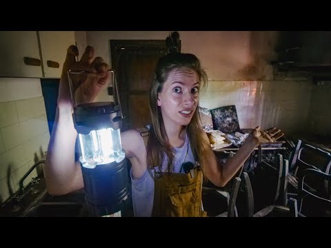 This House Hasn't Been Lived in for 20+ Years! ? | We Tour An Abandoned House in Argentina