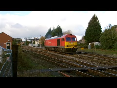 (HD) Claggy Light Tug and a Sunny Purple Shed