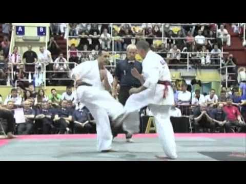 SHINKYOKUSHINKAI EUROPEAN KARATE CHAMPIONSHIP 2012 Mateusz Garbacz vs Gabor Rozsa