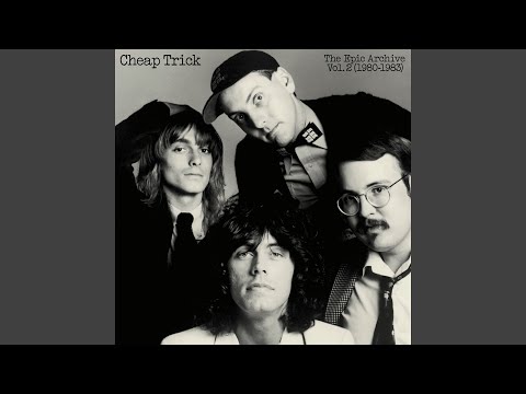 Videoclip de Everything Works If You Let It (Single Version) — Cheap Trick