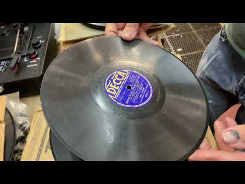1305.  How to quickly sort a large stack of 78 RPM records￼