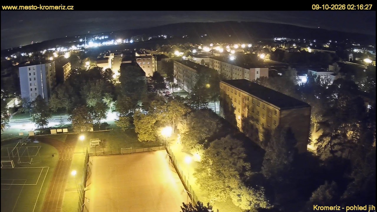Live webcam view of Panorámica Sur de Kroměříž
