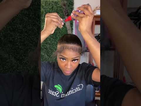 Giving😧 Bundles For Quick Weave Hairstyle! High Ponytail Hair Tutorial #Elfinhair #shorts