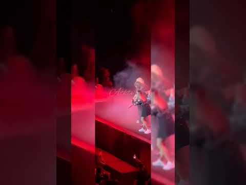 Άννα Βίσση x Daphne Lawrence | Αίμα 🩸 | Live on stage