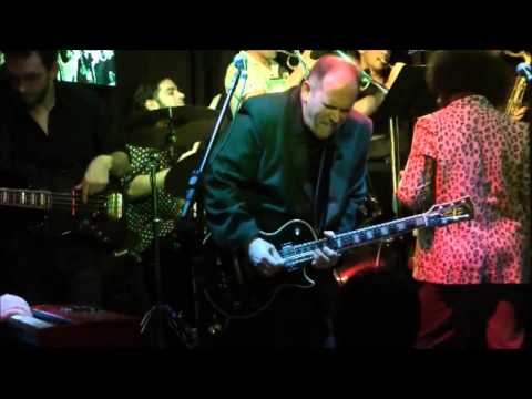 DANIEL RAFFO & King Size Brass Band ( del DVD 25 aniversario en vivo en Mr Jones )