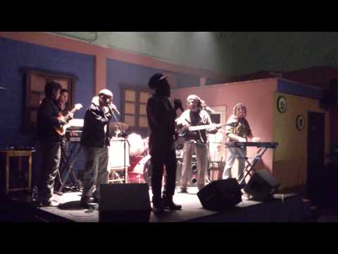 Peña Cantando Bajito - Rootsamala, 12-13 Reggae Band & The Almighty Dread
