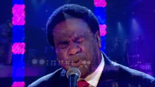 Al Green   Let's Stay Together LIVE on Jonathan Ross   18 June 2010