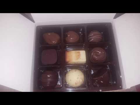 Bouchard Chocolate Pralines - 250g Gift Wrapped