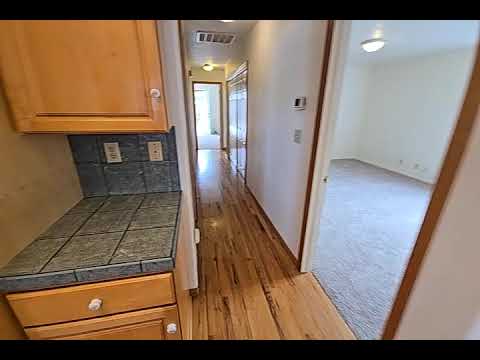 Charming 3BD/2BA Eureka home near Henderson Center property video