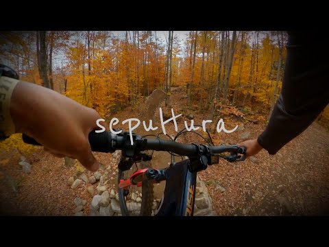 Sepultura - Quebec's Hottest Jumpline - E47