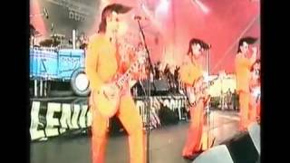 Leningrad Cowboys - L.A. DOGA BEACH