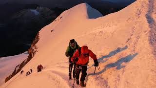 preview picture of video 'HUAYNA POTOSI (6088m) SUMMIT - 2019 - reaching the summit with sunrise'