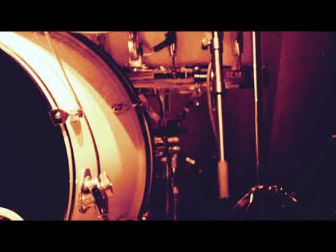 Solo Drum Track - Popping Snare Beat 105 BPM