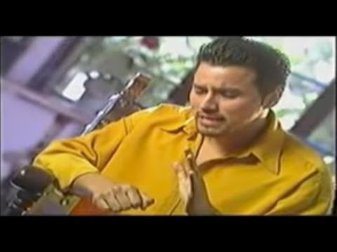 Santos Chávez - Con el amor no se juega (Video oficial)