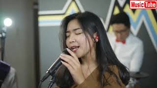 Download lagu PANGANTEN ANYAR || COVER RINA APRILIANA FEAT 3 PEMUDA BERBAHAYA mp3 Download lagu PANGANTEN ANYAR || COVER RINA APRILIANA FEAT 3 PEMUDA BERBAHAYA mp3