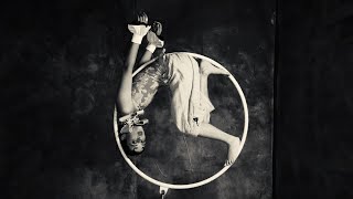 Des Excuses Lyrics English Translation