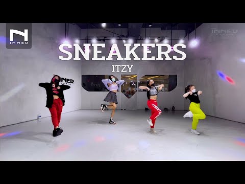 INNER KIDS │SNEAKERS - ITZY