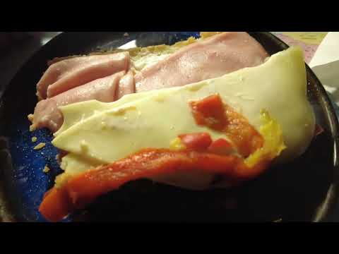 MongoTV_8788 - Min Natmad - Ost og Skinke Sandwich Fra Tankstation Købt Til halv Pris