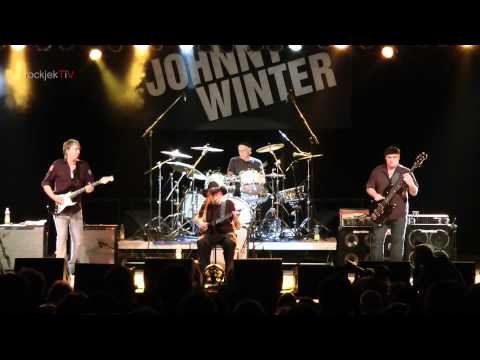 Johnny Winter, still alive and well in Freising, Germany May 2011