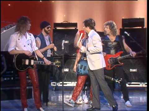 Dick Clark Interviews Night Ranger on American Bandstand 1984