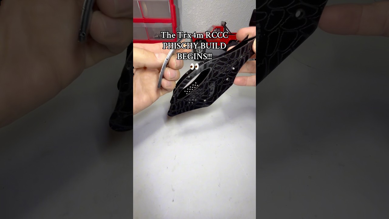 The Trx4m RCCC PHISCHY BUILD!!!😁 #RC #rccrawler #rccar #trx4m #rccrawlercraze #lasercut