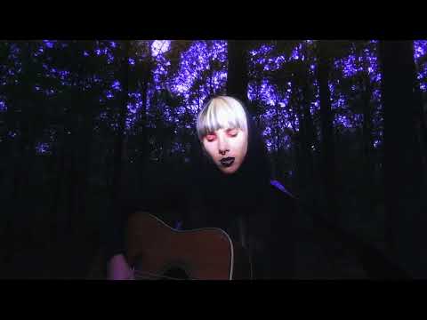 LYSSA - Witches Daughter (acoustic)