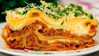 Lasagne z mielonym mięsem i sosem Beszamelowym - klasyczny przepis! | Smaczny.TV
