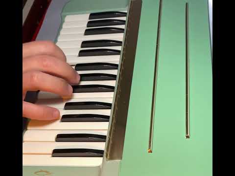 RARE 1950s Hohner Organetta ♡ Insanely Aesthetic ♡ image 9